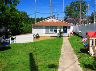 1509 Oak St, Chester, IL 62233