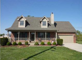 156 Hoover Cir, Mount Washington, KY 40047
