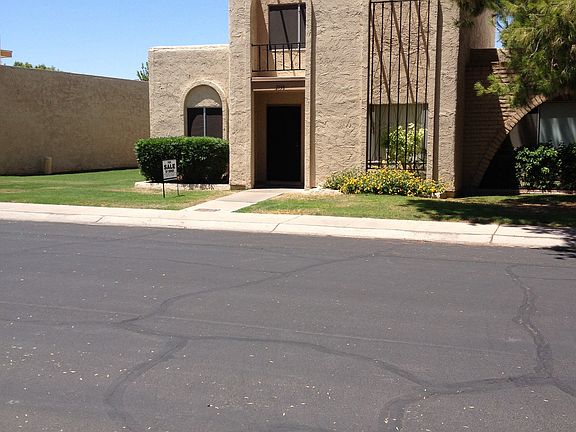 2nd image of 2138 E Donner Dr