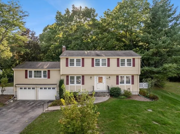 35 Bullard St, Walpole, MA 02081
