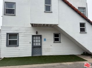 3920 Highland Ave #D, Manhattan Beach, CA 90266