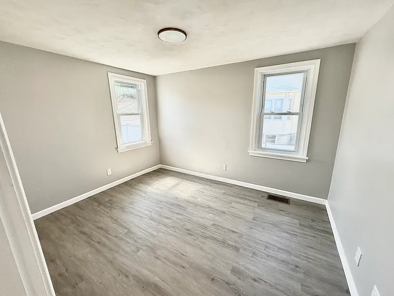 9 Rock St #1 — Photo 11
