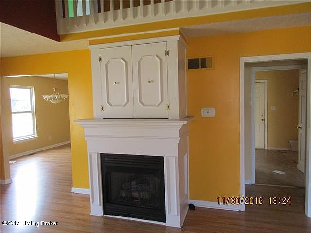 2nd image of 10104 Park Lake Dr