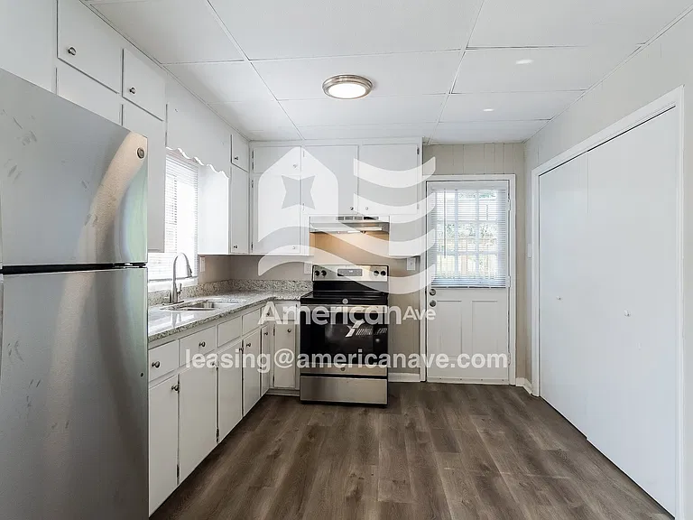 1548447_006_wm_-_kitchen_12972345.jpg