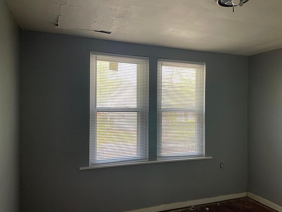 2nd image of 3111 Dill Ave