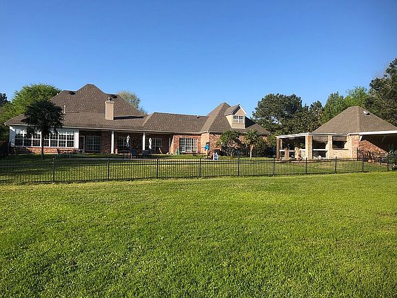 BACK OF HOUSE