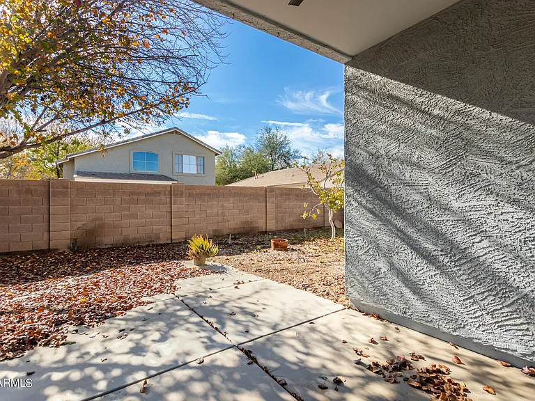 3441 E Bruce Ave — Photo 31