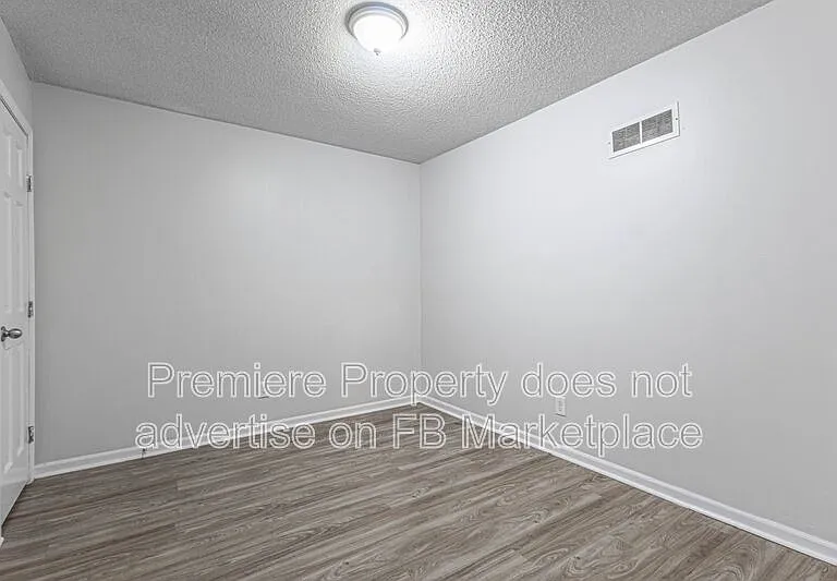4329 Sterling Ave — Photo 11