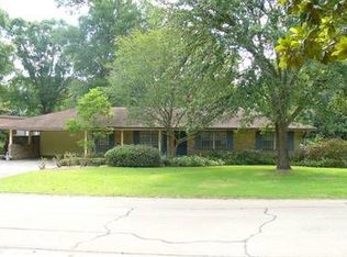 1920 N Alameda Dr, Baton Rouge, LA 70815