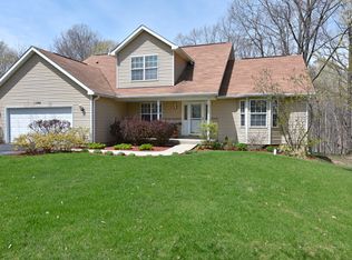 1502 Kedron Blvd, Zion, IL 60099