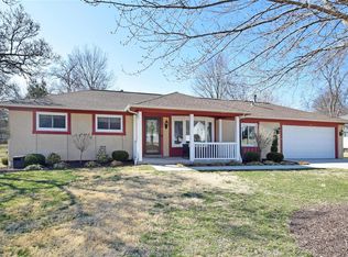 119 Ivy Ct, Ballwin, MO