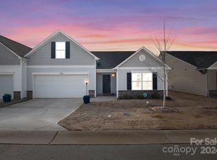 1396 Amberlight Cir #114, Salisbury, NC 28144