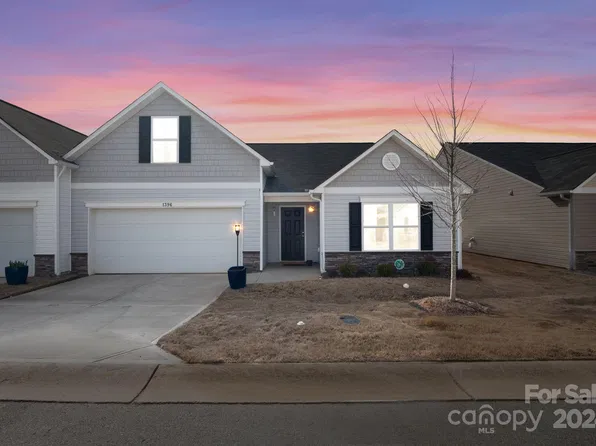 1396 Amberlight Cir #114, Salisbury, NC 28144
