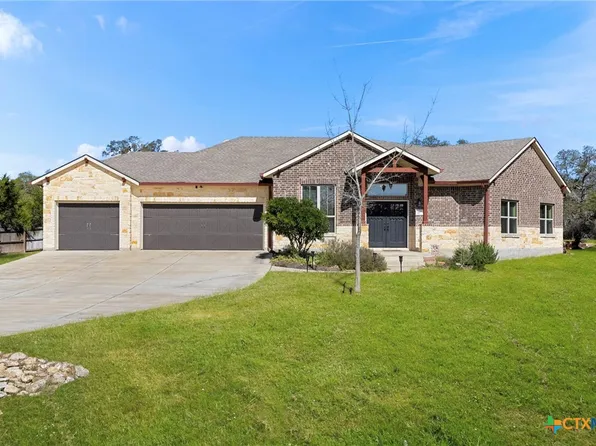 110 Liberty Bell Ln, Fischer, TX 78623