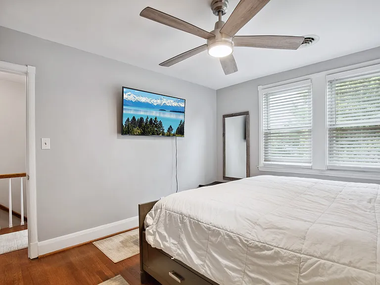 324 Westowne Rd — Photo 10