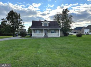 10915 Berry Rd, Waldorf, MD 20603