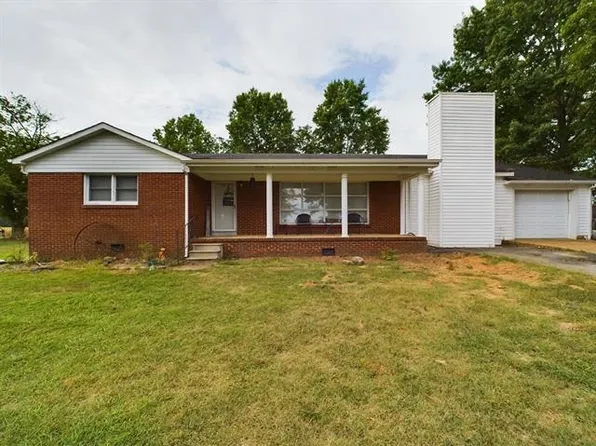 4370 County Road 34, Killen, AL 35645