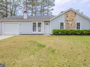 6939 Hickory Log Rd, Austell, GA 30168