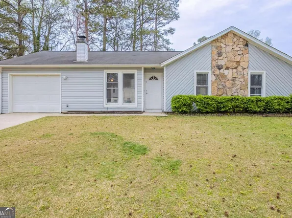 6939 Hickory Log Rd, Austell, GA 30168
