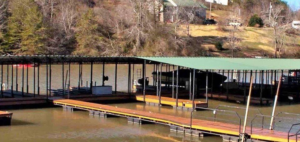 2nd image of 312 Caney View Dr