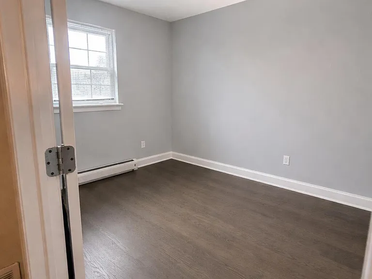 65 Cedar Ave #B2 — Photo 6