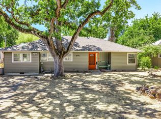 2008 Hillcrest Rd, Medford, OR 97504