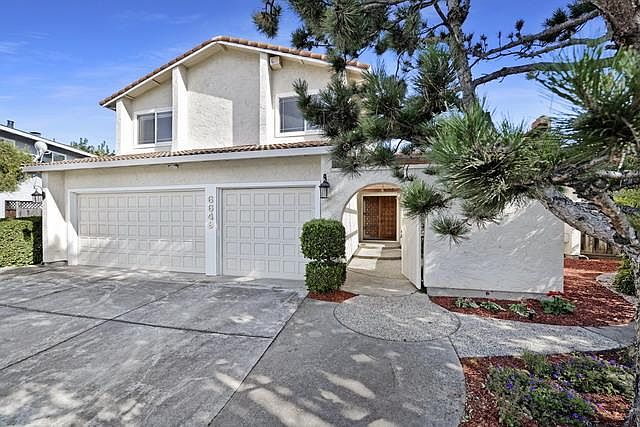2nd image of 6649 Neptune Ct