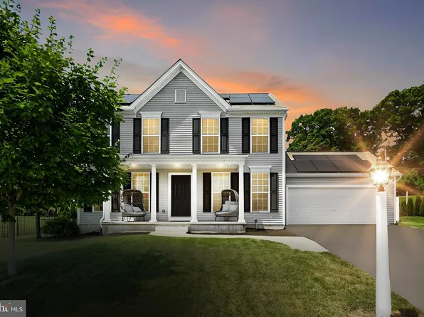 110 Shalimar Dr, York Haven, PA 17370