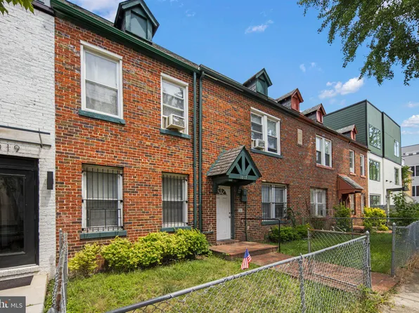 1017 17th Pl NE, Washington, DC 20002