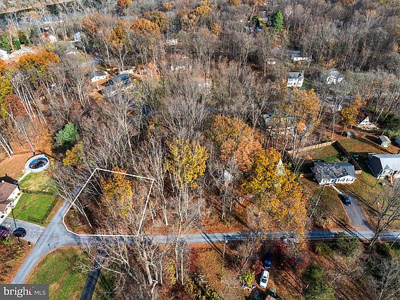 3rd image of Locust Grove Rd