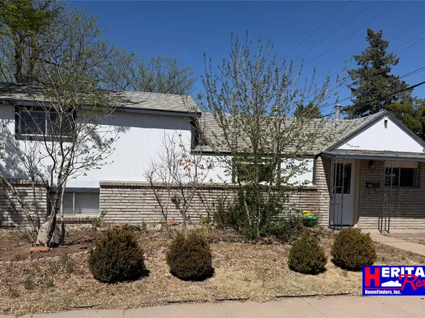 105 E Price St, Garden City, KS 67846