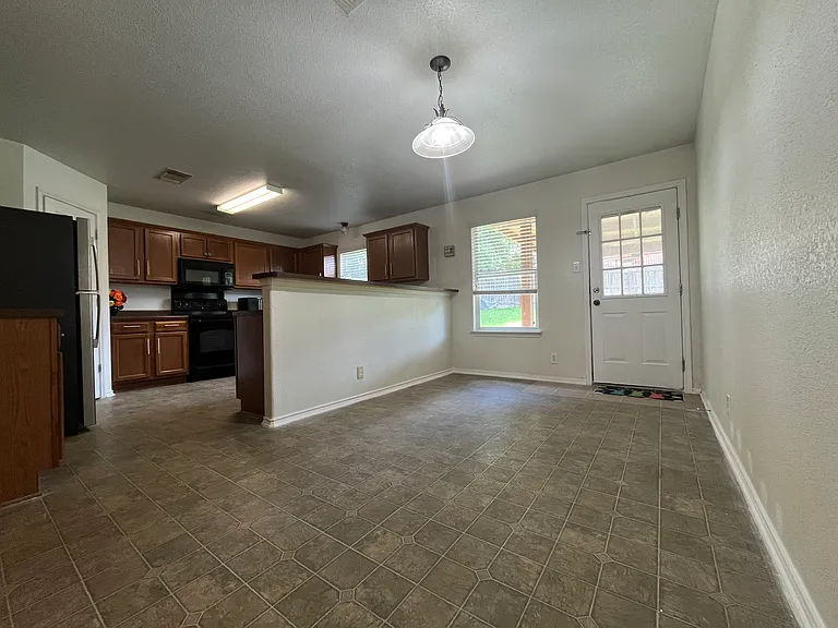 8803 Mainland Rdg — Photo 12