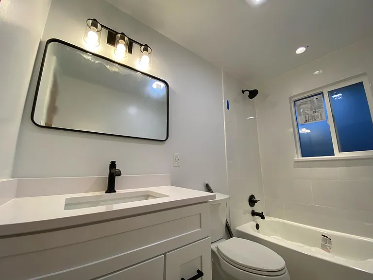 898 Ithaca Dr — Photo 5
