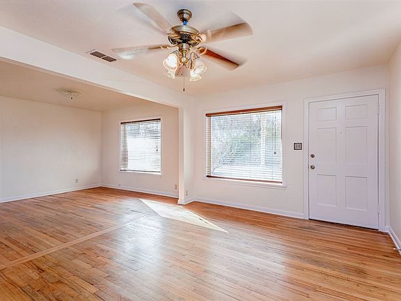 5th image of 1210 Karen Ave
