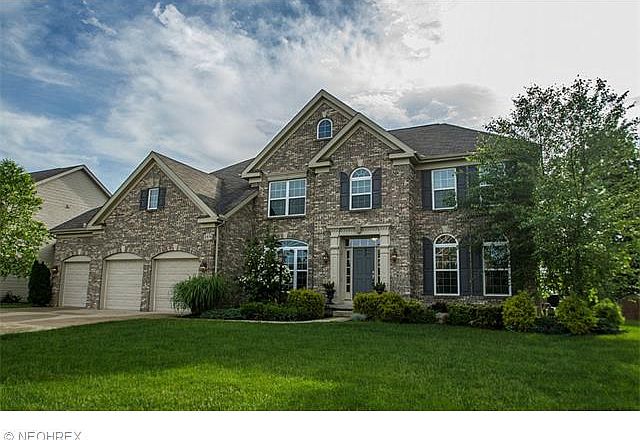 1st image of 2974 Parnham Dr