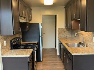 395 Van Buren Ave #301, Oakland, CA 94610