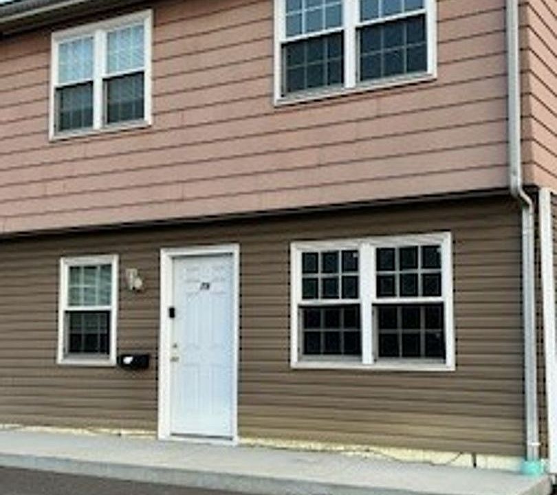 1st image of 79 31st St NW