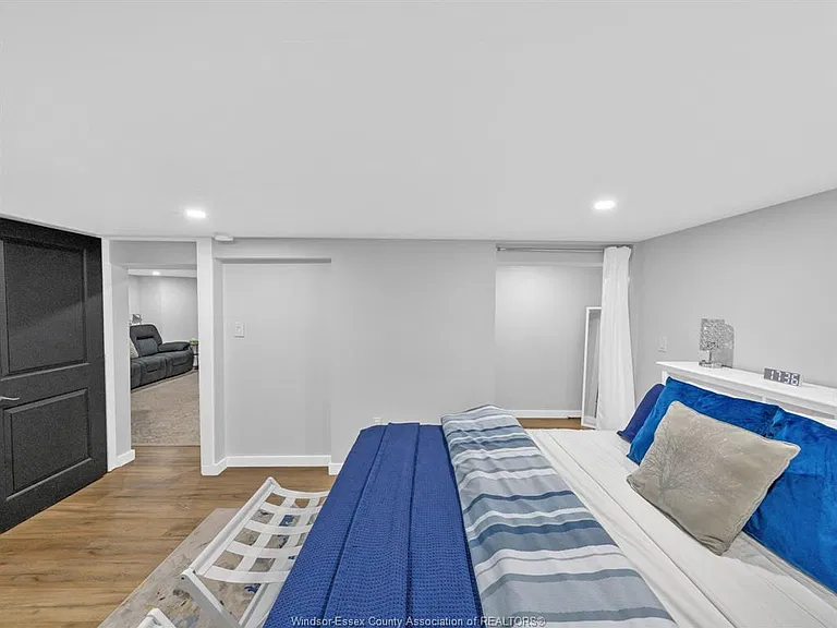 1029 Parent Ave #LOWER — Photo 24
