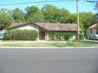 716 S Church St, Lockhart, TX 78644