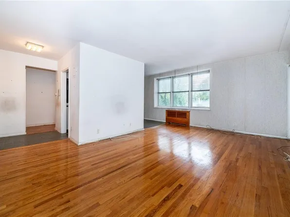 1111 Midland #3P, Bronxville, NY 10708