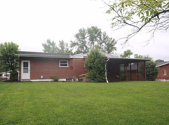 4th image of 353 Glen Oaks Dr
