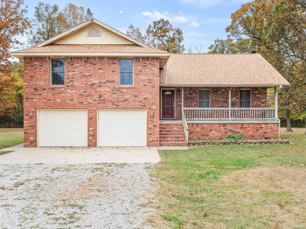 20673 Lawrence 2170, Aurora, MO 65605
