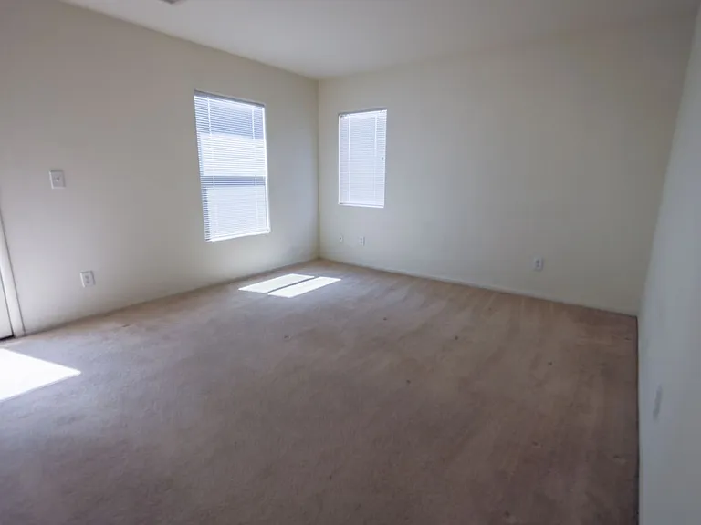 9440 Crimson Sky St — Photo 11