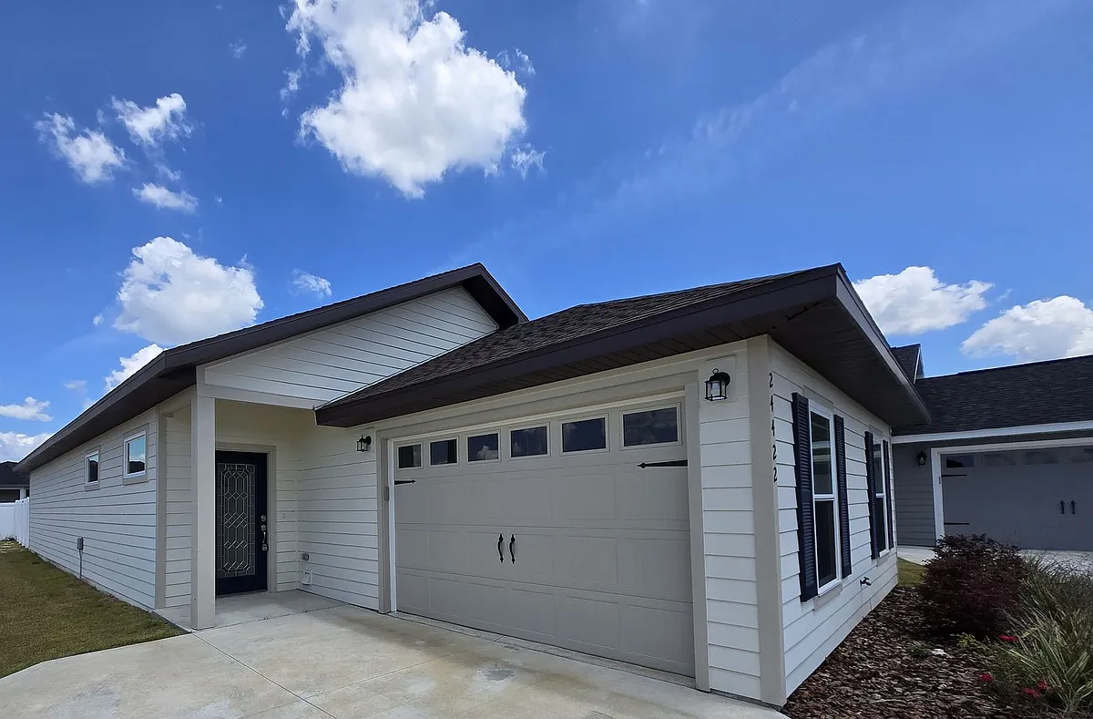 Building Photo - 24422 SW 18th Ln