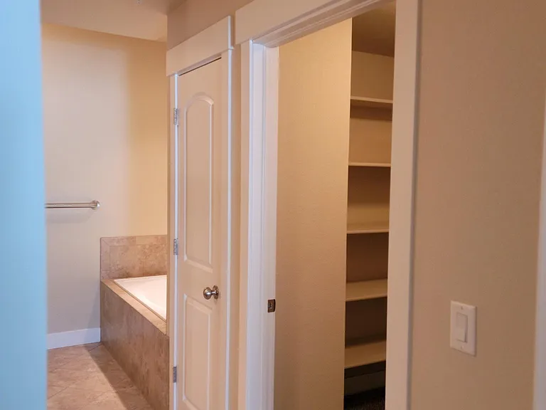 3814 Steelhead St #C — Photo 24