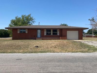 505 N 6th St, Mountain View, OK, 73062