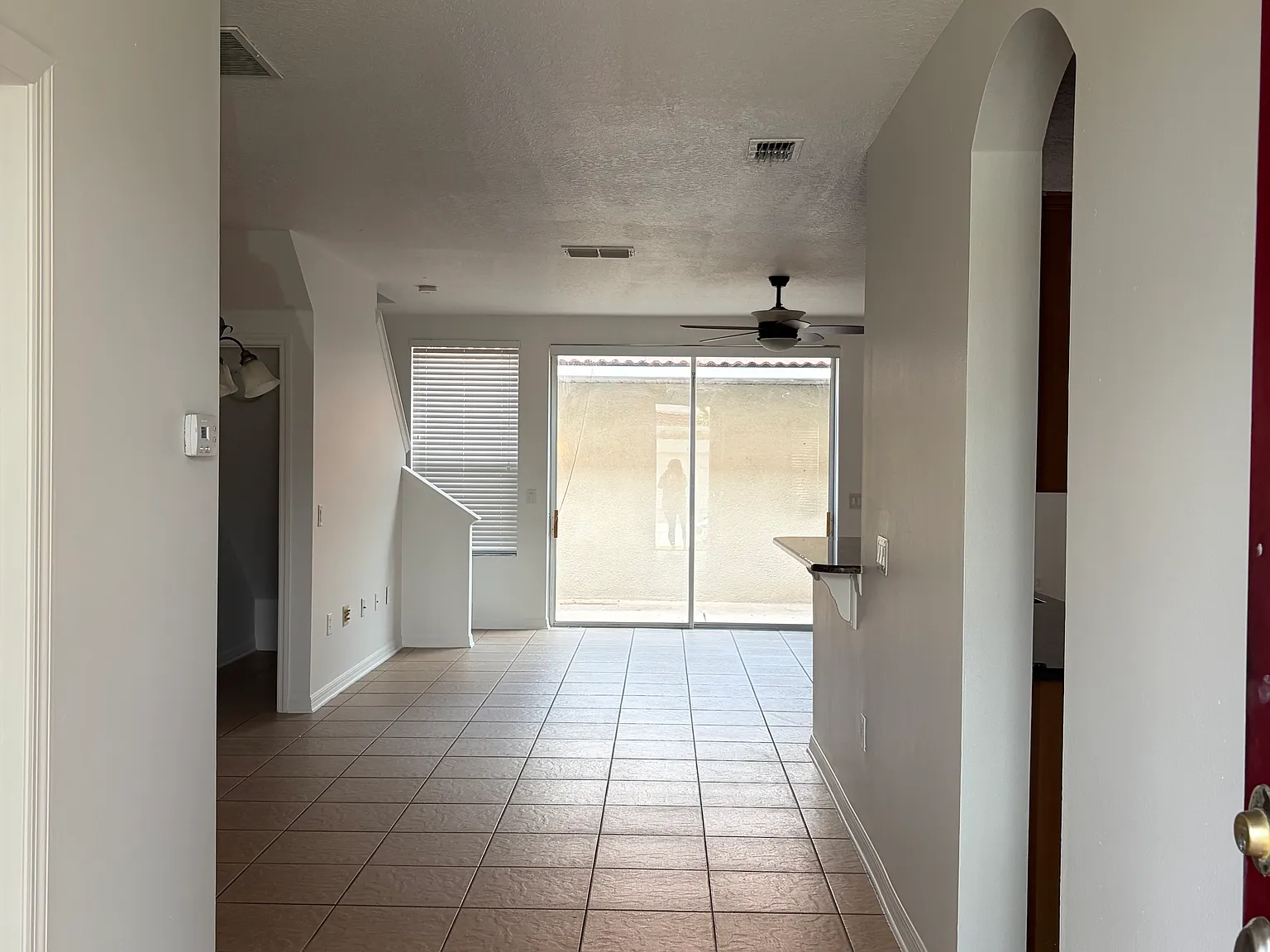 3 bed, 2.5 bath, 1540 sqft, $2,150 — Photo 2