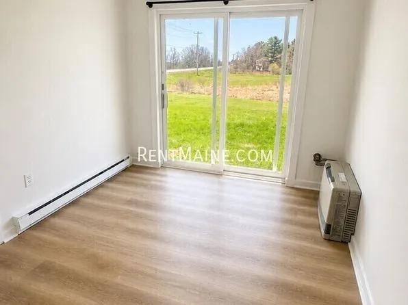 1181 Augusta Rd #2, Belgrade, ME 04917