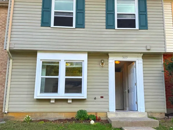 3615 Wharf Ln, Triangle, VA 22172