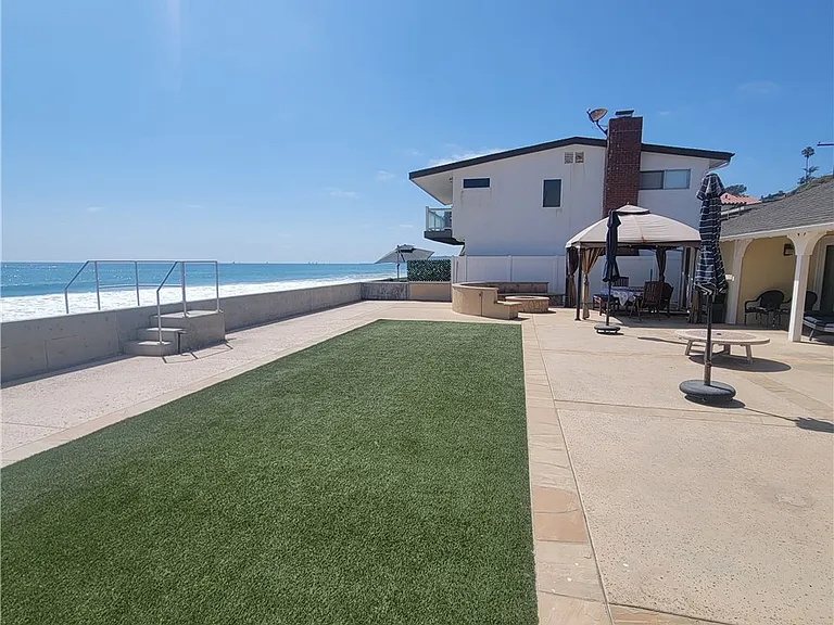 35225 Beach Rd — Photo 11